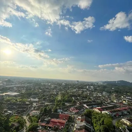 Taiping Comfy Homestay Near Lake Garden With Sunset View & Swimming Pool Exterior photo