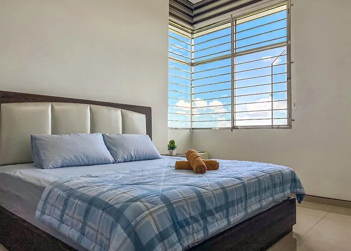 Taiping Comfy Homestay Near Lake Garden With Sunset View & Swimming Pool