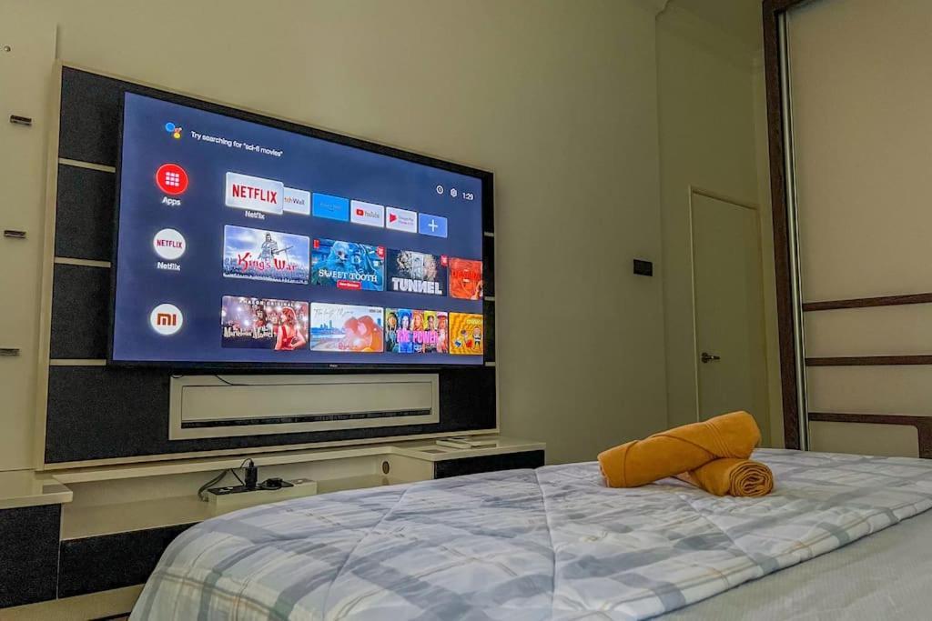Comfy Near Garden With Sunset View & Swimming Pool Apartment *