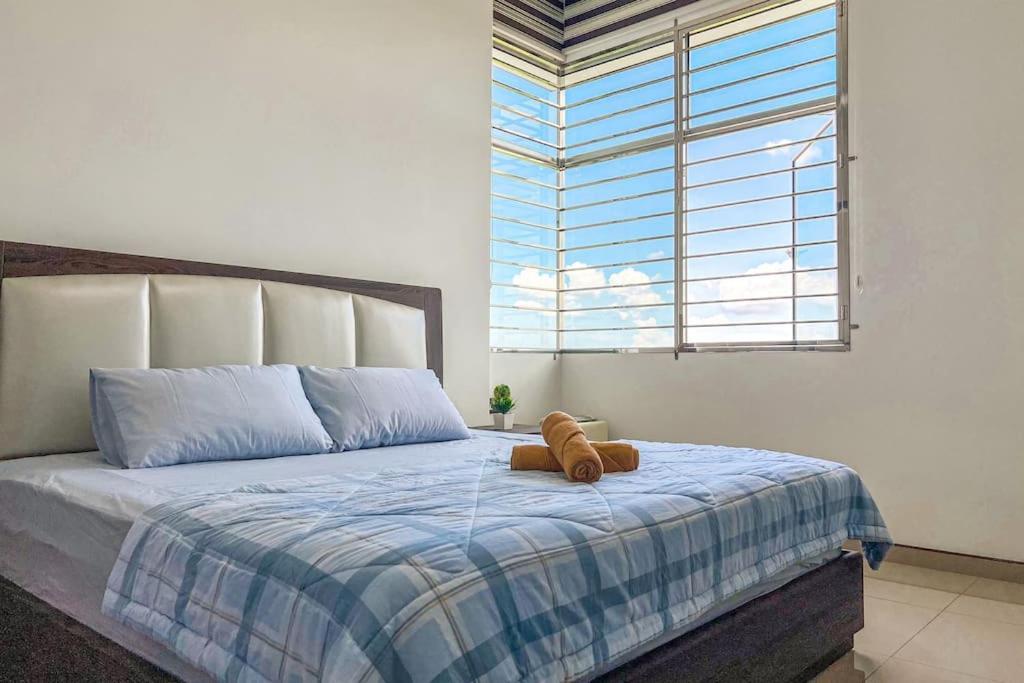 Comfy Near Garden With Sunset View & Swimming Pool Taiping