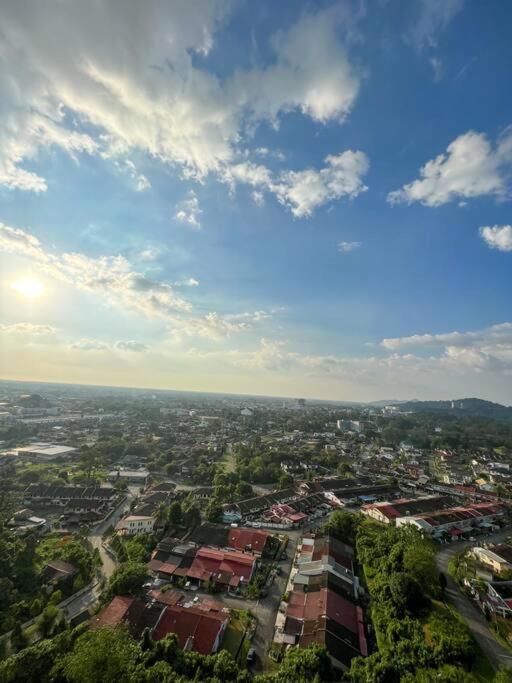 Comfy Near Garden With Sunset View & Swimming Pool *