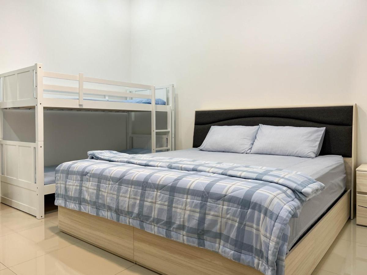 Apartment Comfy Near Garden With Sunset View & Swimming Pool Taiping
